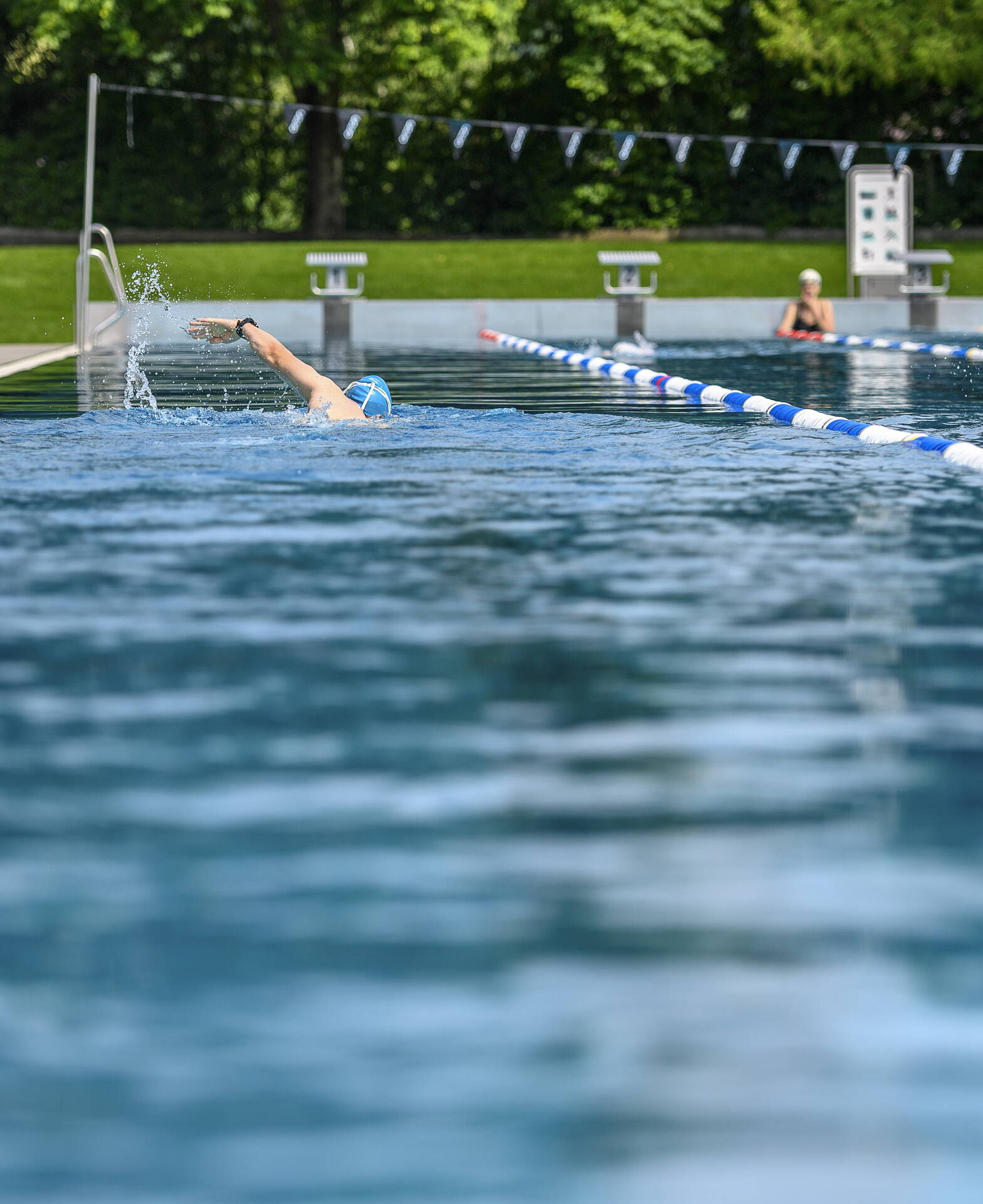 schwimmbad-laettich_50m-becken_1.jpg